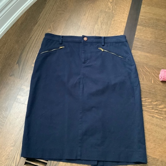 RALPH LAUREN Pencil Skirt Size 8 28” Navy Blue Gold Zipper Pockets Slit in Back - Picture 2 of 12